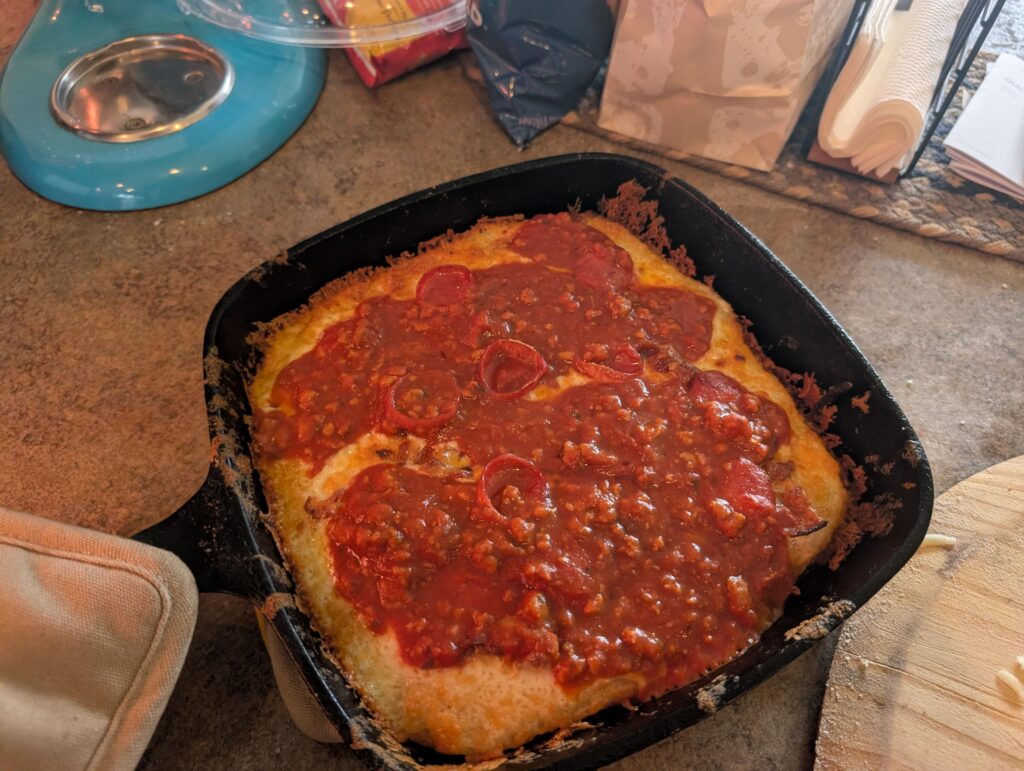 First pan pizza First pan pizza