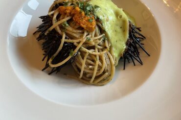 Spaghetti with sea urchin.