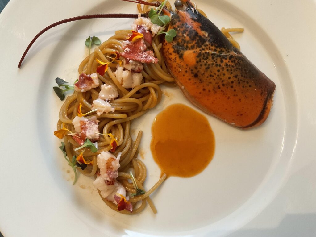 Spaghetti with lobster.