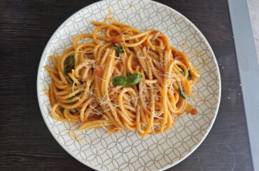I submit my pasta al pomodoro to the pasta police