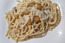 Cacio e Pere. The Roman favorite but with caramelized pears.