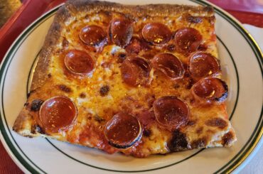 I've been wanting to try this place for a while! I got a slice of pepperoni grandma's pie. I'll definitely be heading back to Good Pie in Henderson, NV to try their other styles!