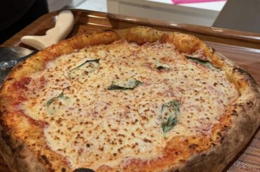 Made my very first pizza ever today. Needless to say, I’m ecstatic with the result.