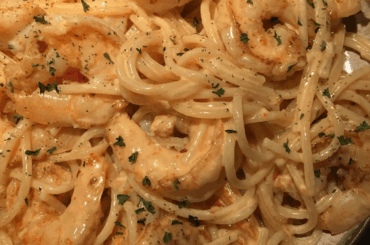 I absolutely love pasta with shrimp