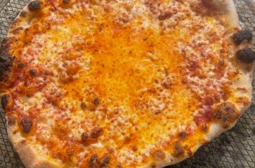 Sometimes you just need a cheese pizza