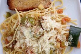 I made Renee vegan pasta with cinnamon garlic bread tell me what you think!