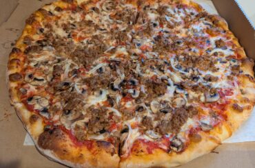 ElMar's in Plymouth, MN. (18 inch)