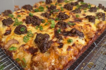 Detroit Style Breakfast Pizza