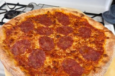[homemade] Sourdough soppressata pizza