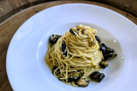 Homemade pasta a la Carbonara with eggplant.