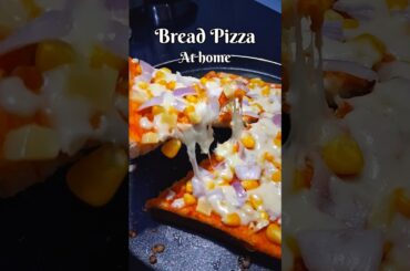 Street Style Bread Pizza on Tawa 🍕| Easy Cheese Bread Pizza  #breadpizza