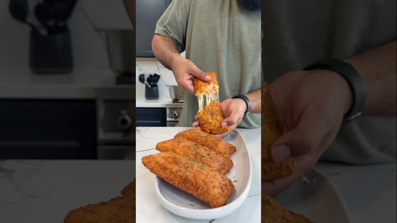 Turn that Red Lobster Cheddar Bay Biscuit Mix into cheesy crawfish pizza pockets! #sponsored Turn that Red Lobster Cheddar Bay Biscuit Mix into cheesy crawfish pizza pockets! #sponsored