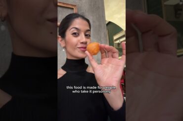 A love letter to food in Naples, Italy #ambyadventures #napoli best restaurants in Naples italy