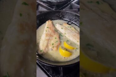 Regulars favourite ✨ Pan fried sea bass fillets with butter, white wine, garlic and lemon 🇮🇹🍴