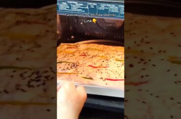 No Knead Focaccia Bread 😍 l Easy Italian Recipe l @richakitchen-1  #focacciabread #youtubeshorts