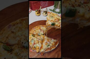 Viral cheesy Pizza #shorts #shortsfeed #food #recipe #viral #explore #trending #shortvideo #pizza
