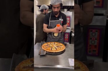 #pizzajohns #pizza #itspizzatime #pizzalover #bbqpizza #food