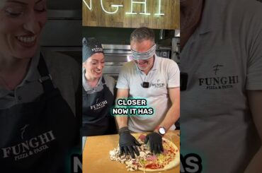 Blindfold pizza challenge 😎