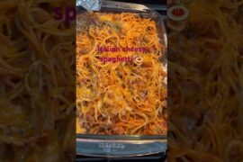 Italian cheesy spaghetti! #spaghetti #italy #italian #food #wine #trending #meatballs #italianfood
