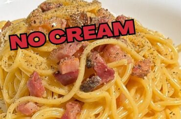 Stop Adding Cream to Carbonara! Real Italian Recipe 🇮🇹