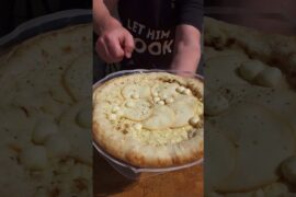 This Walmart Pizza Should NOT Be This Good  #itspizzatime #pizzarecipe #walmart