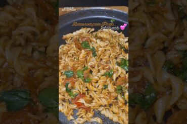 2 Minute Pasta Recipe | Super Tasty & Creamy 😋|Restaurant Style Pasta at Home |#shorts #pasta #viral