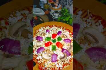 Pizza Paratha recipe 🤤 Mushroom wala twist!#shorts #pizza #paratha #viralrecipe  #viralvideo #asmr