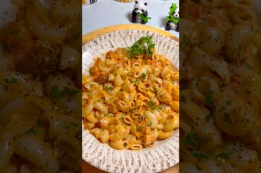 Italian Garlic Tomato Macaroni 😍🍝 #ItalianFood #PastaRecipe #MacaroniLove #FoodShorts #Shorts