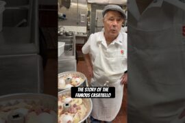 How this salumeria is keeping a Italian tradition going ❤️ #casatiello #salumeria