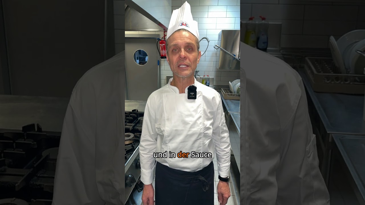 Pasta komplett im Wasser garen? Großer Fehler! 😱🍝 #PastaHack #ItalianPasta #KitchenHack #FoodTip Pasta komplett im Wasser garen? Großer Fehler! 😱🍝 #PastaHack #ItalianPasta #KitchenHack #FoodTip