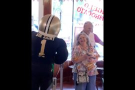 Saints Celebrate Italy w/ New Orleans Food Tour #nfl #shorts