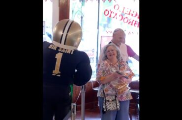 Saints Celebrate Italy w/ New Orleans Food Tour #nfl #shorts