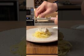 Вкуснейшая сливочная паста 🤩#рецепты #вкусно #готовимдома #еда #cooking #пастарецепт #food