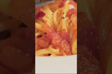 Carbonara that's actually Italian (No Cream) #shorts #carbonara #pasta