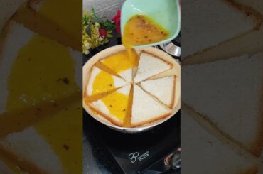 Easy Bread Pan Pizza|Viral Recipe!! Try this out...#shorts