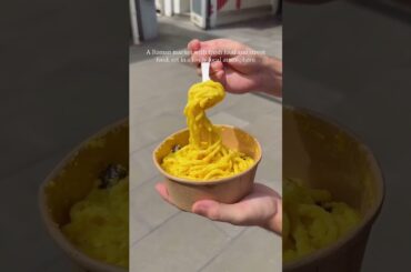 Iconic street food in Rome #explorepage #fypシ゚viral #eating #food #travel #travelvlog