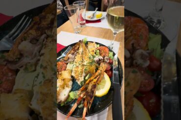 Best seafoods in Italy Rome #seafoods #restaurant #shortvideo #shorts