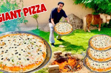 Earth Oven Mei Itna Bra Pizza Bna Lia||How to Make Pizza in Earth Oven||Wahab Kamran