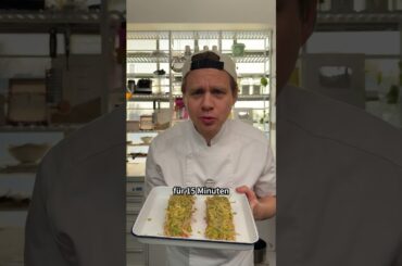 Wenn man sich unter der Woche mal etwas gönnen möchte: lecker-saftiger Lachs aus dem Ofen