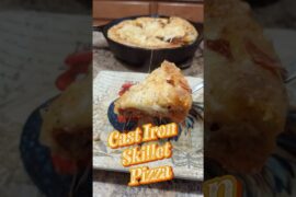 Cast Iron Skillet Pizza #recipe #pizza