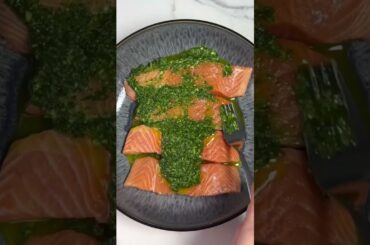 Frühlingsrezept: Marinierter Lachs vom Grill | Angrillen