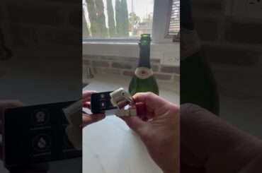 Best Champagne Stopper? KLOVEO Honest Review KLOVEO Champagne Stopper Black - Patented Seal - Made i