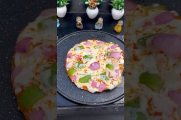 Viral pizza parantha😋#ytshorts #recipe  #food #cooking #easyrecipe #viralvideo #music #pizza #yt