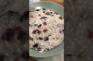 Risotto speck e radicchio #risotto #riso #speck #radicchio #italiancuisine #food #assaggiamo