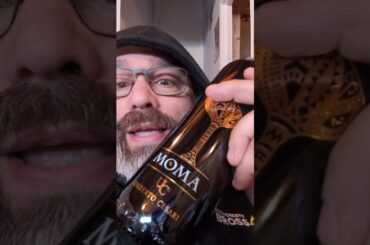 Quickie Review: Moma wine from Italy....amazing beautiful and cheap.