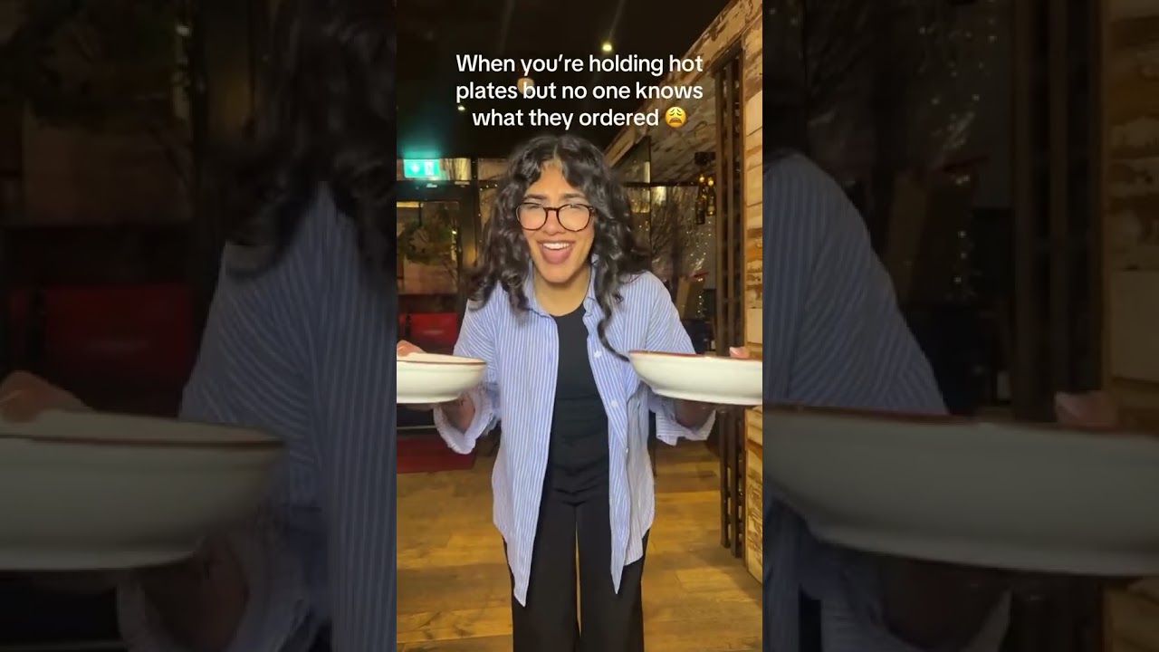 My hands are literally burning 😭🍽️ My hands are literally burning 😭🍽️