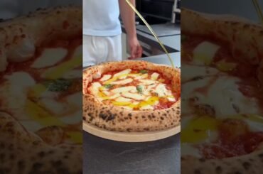 बाकी देशों का Pizza असली Pizza है ही नहीं 😱🍕