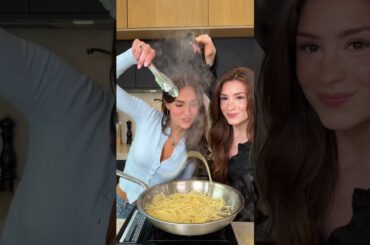 Let’s make carbonara alla calabrese!! @anasofiafehn  #pizza #pasta #italianfood #dinnertime