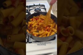 @zachs.foods love a good one pot meal! 😋 #onepot #easymeal #easyrecipe