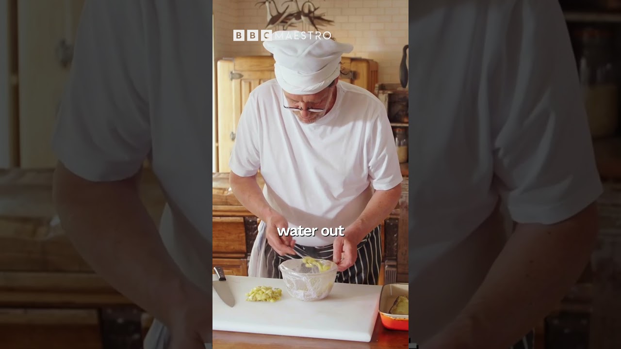 Marco Pierre White perfectly prepares Aubergine nicoise #marcopierrewhite #shorts #cooking Marco Pierre White perfectly prepares Aubergine nicoise #marcopierrewhite #shorts #cooking
